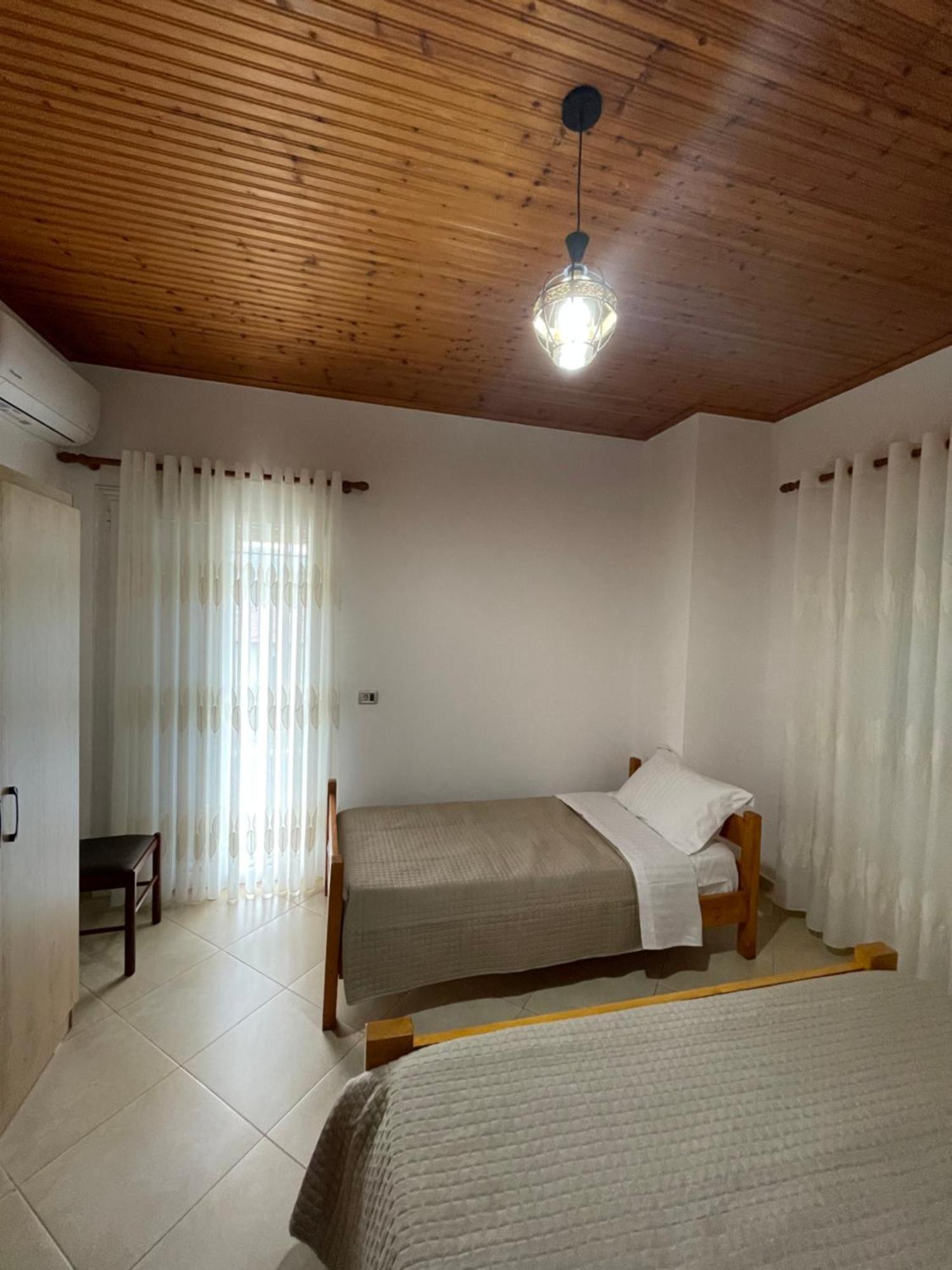 Rent Rooms Sakolli Berat Ngoại thất bức ảnh