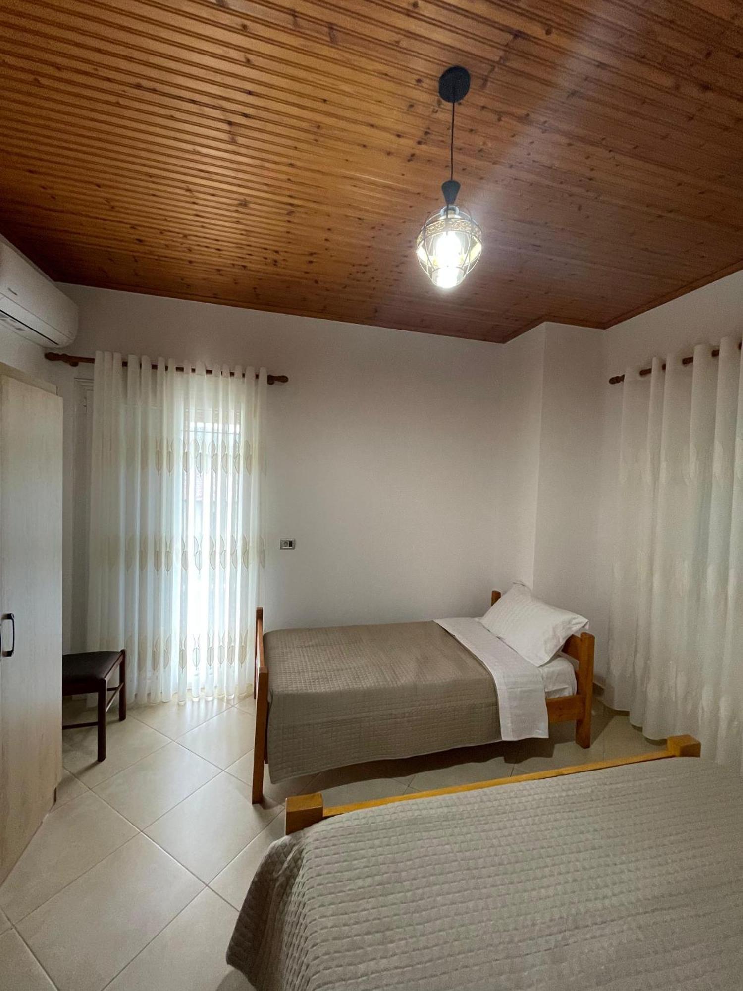 Rent Rooms Sakolli Berat Ngoại thất bức ảnh